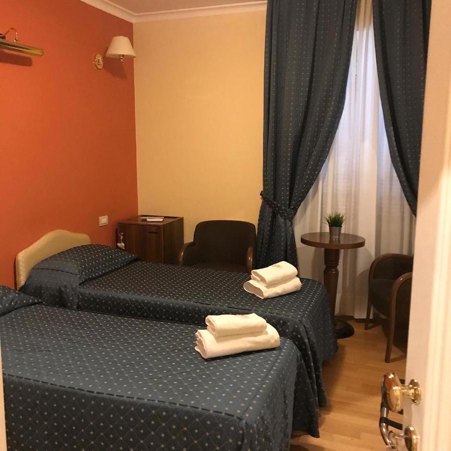 Flann O'Brien Rooms Řím Exteriér fotografie